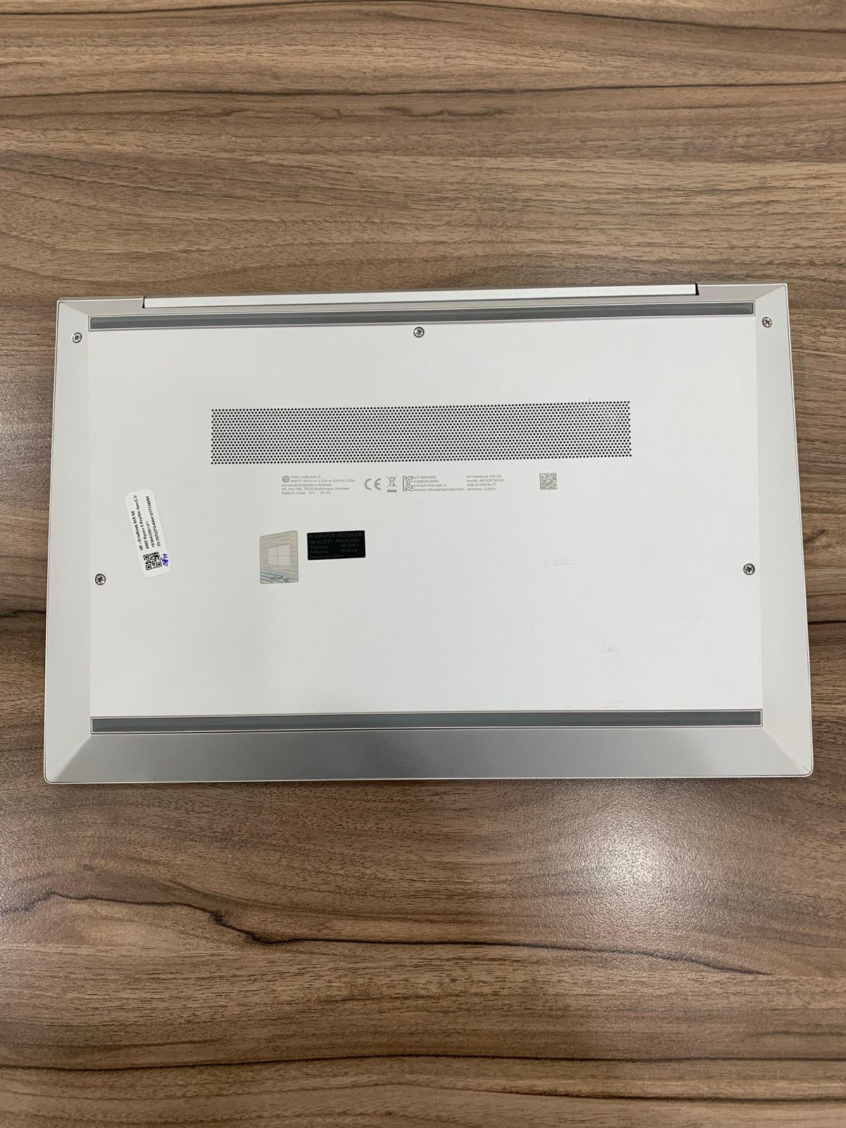 HP EliteBook 845 G8 - Image 4