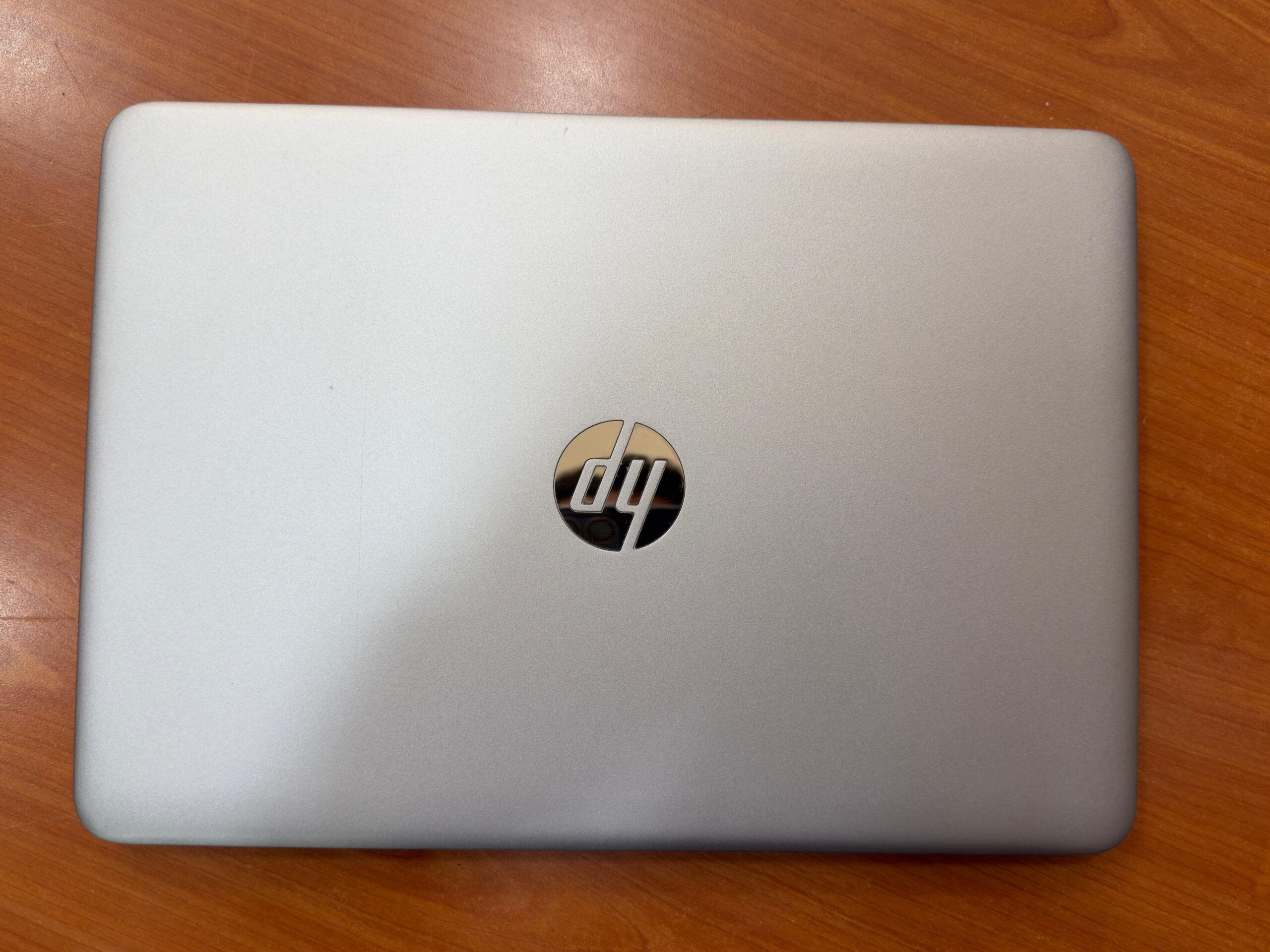 Hp 820 g3 6th gen coi5 8gb 256gb, 12.5inch screen - Image 2
