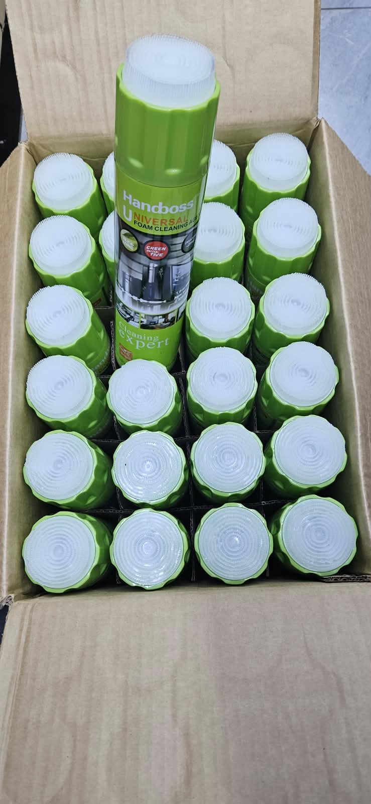 HANDBOSS UNIVERSAL FOAM CLEANING AGENT