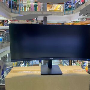 PHILLIPS 34INCH CURVED MONITOR WITH TYPE C