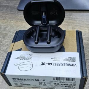 POLY VOYAGER,WIRELESS BLUETOOTH EARBUDS